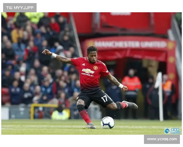 如何系统掌握曼联传奇弗兰的足球技巧与比赛智慧 如何系统掌握曼联传奇弗兰的足球技巧与比赛智慧