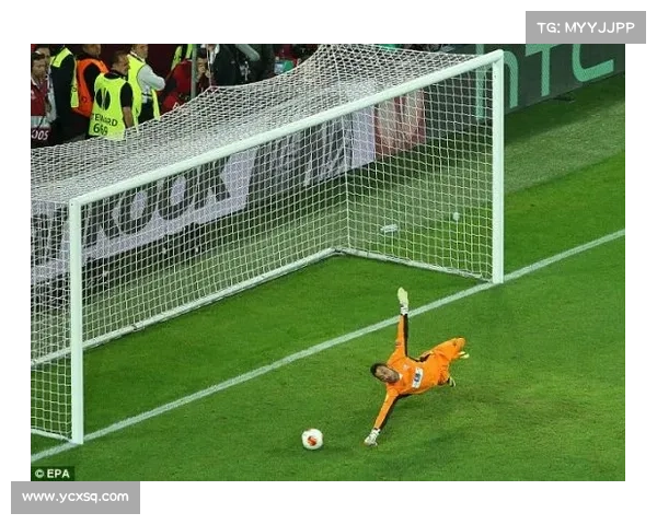 守门员如何通过观察技巧精准判断点球射门方向技巧解析