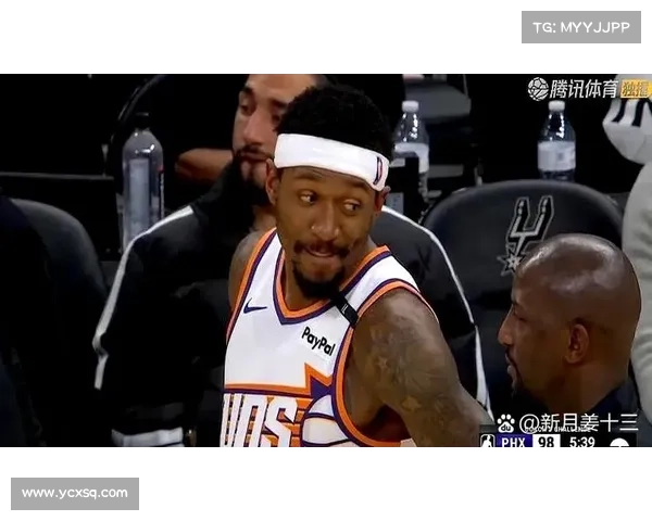 布克在比赛中的表现如何塑造了球队命运及个人职业生涯的关键时刻